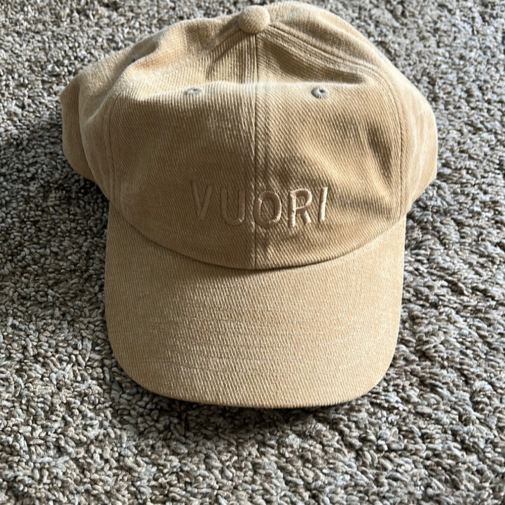 Vuori Camel Signal Dad Hat